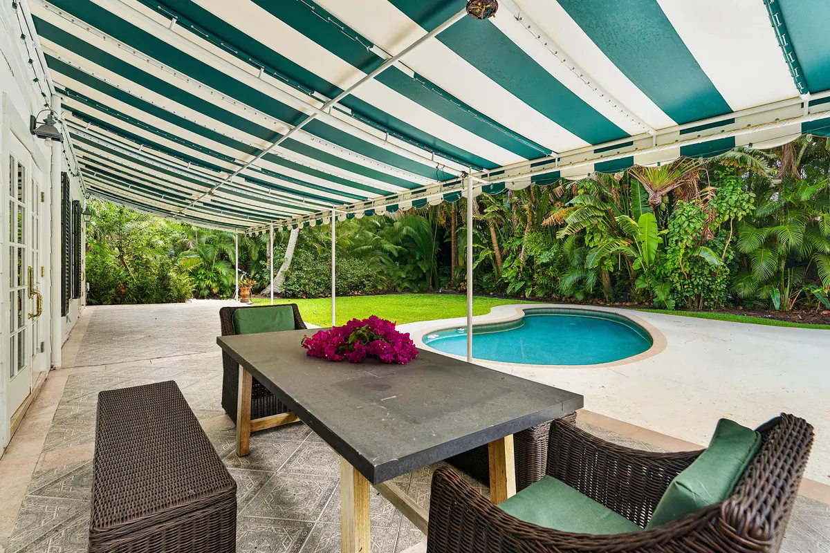 Terrace at 210 Merrain Road, Palm Beach