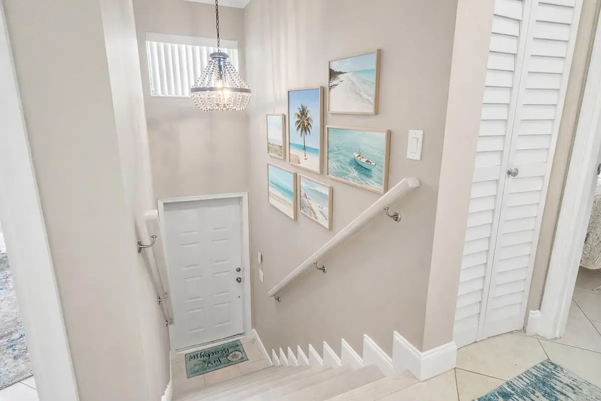 Virtually Staged at 312 Liberty Court, Deerfield Beach