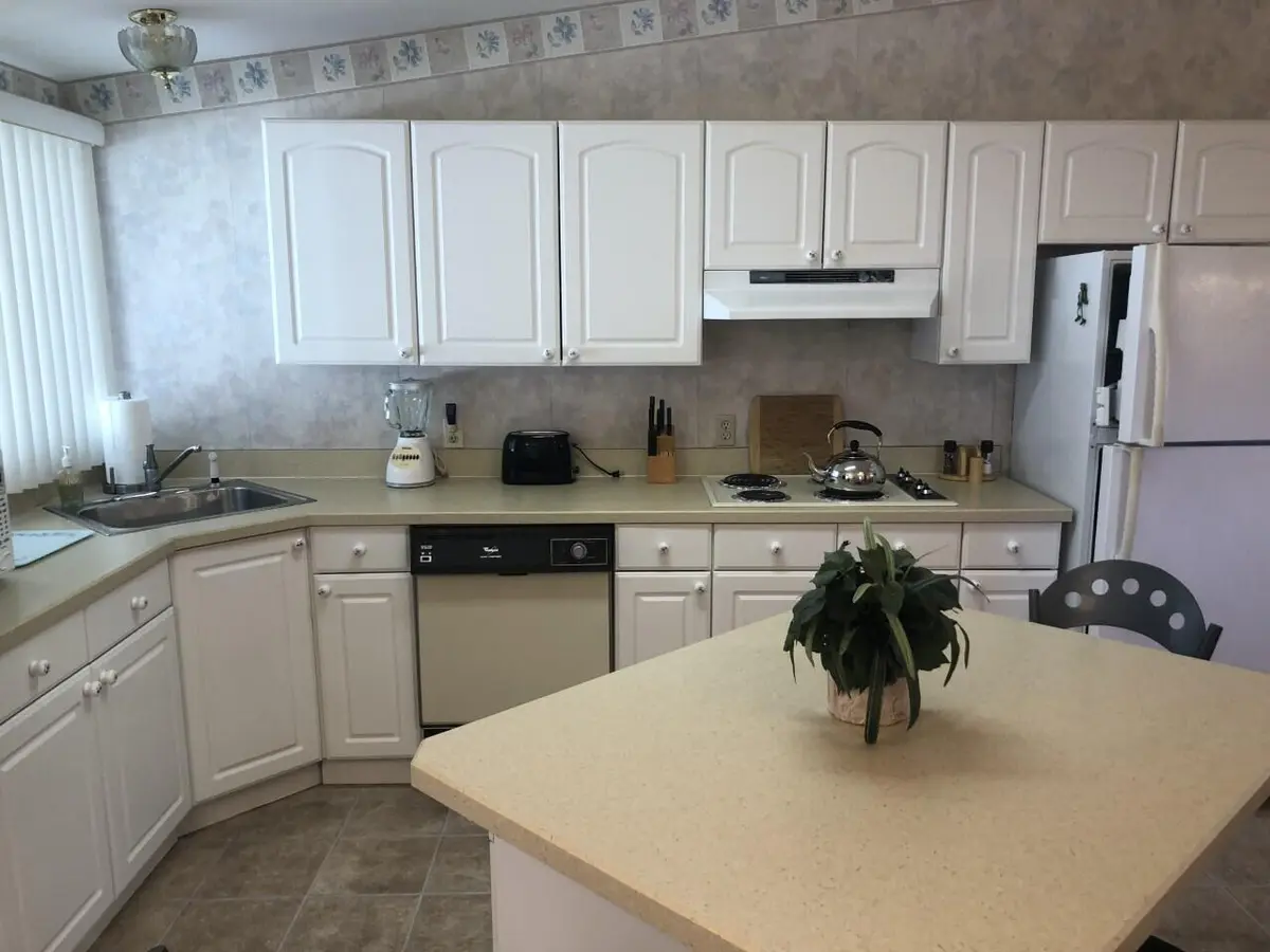 7847Swan27 at 7847 SE Swan Avenue, Hobe Sound