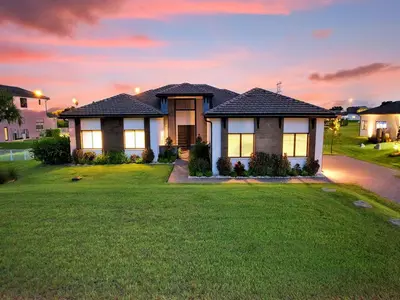 4830 SW 159th Avenue, Southwest Ranches – sold