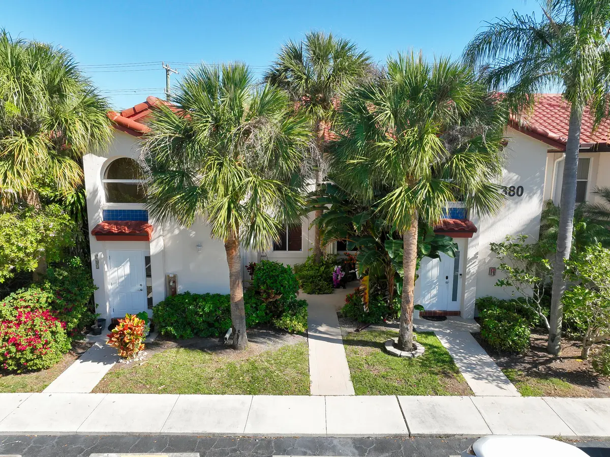 Front of Building at 380 NW 67th Street Apt 101, Boca Raton