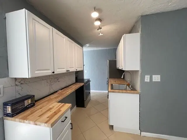 Kitchen at 1749 NW 18th Street, Fort Lauderdale
