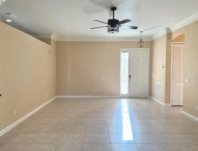 IMG_4200 at 335 NW Sheffield Circle, Port St. Lucie