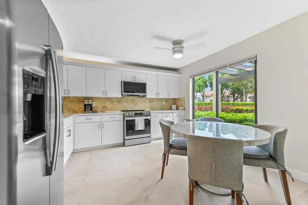 05 Kitchen 01 at 5743 Fairway Park Court 105, Boynton Beach