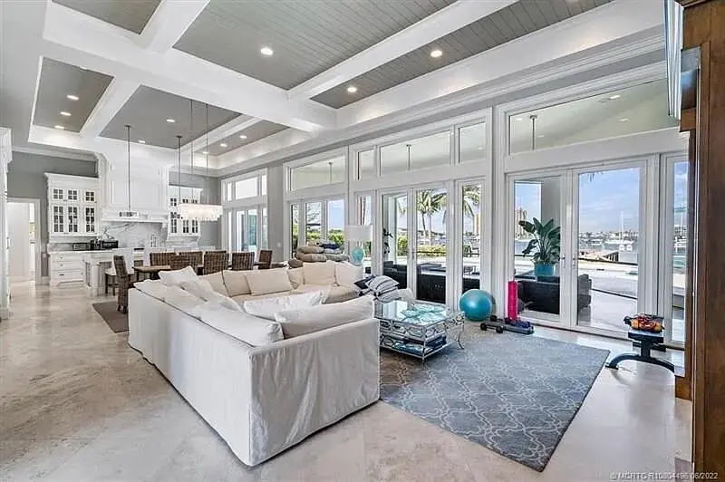b0f1fc4fdcbd137bc95c9a8028bb8eee-uncropp at 2941 Lake Drive, Singer Island