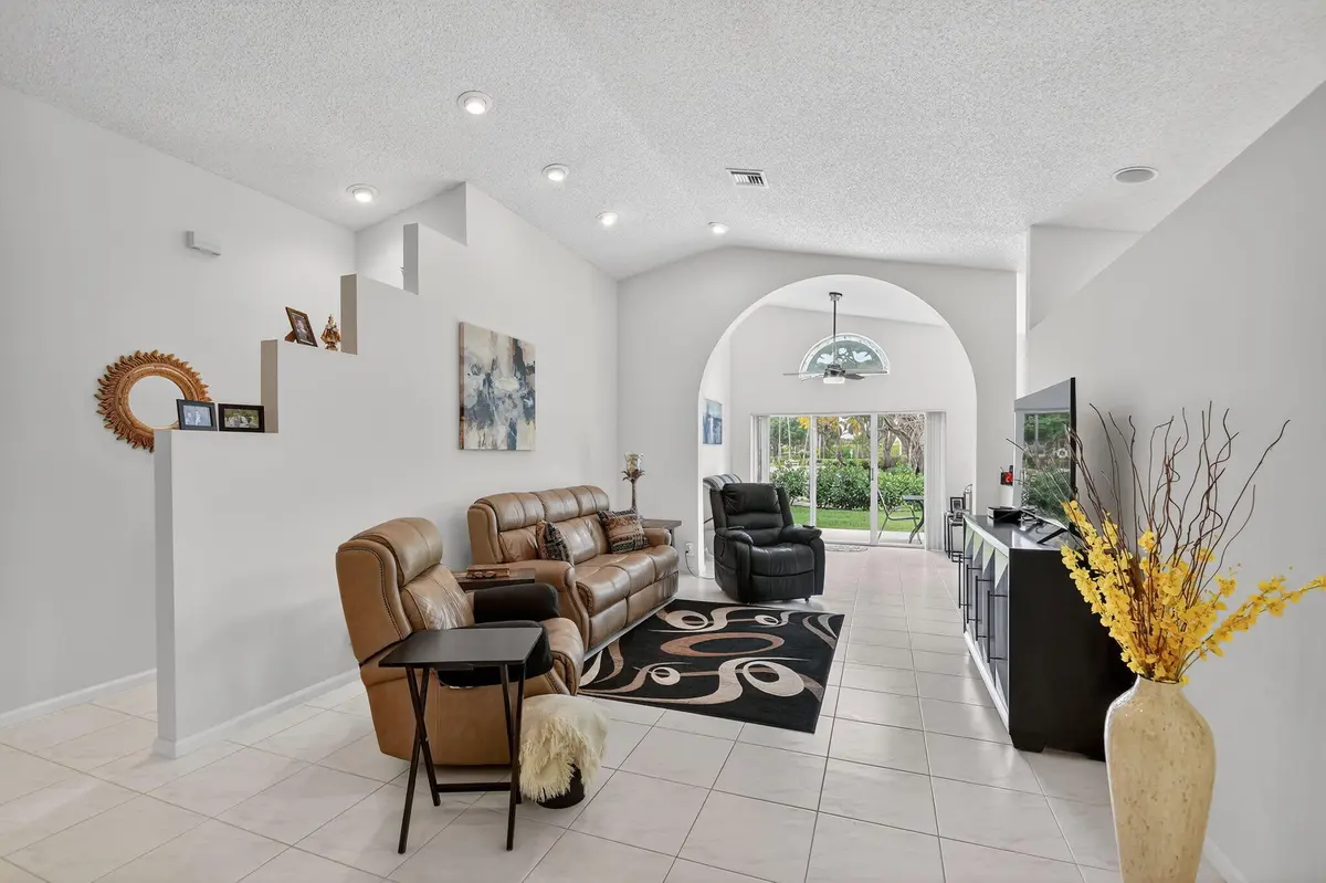 living room at 9718 Harbour Lake Circle, Boynton Beach