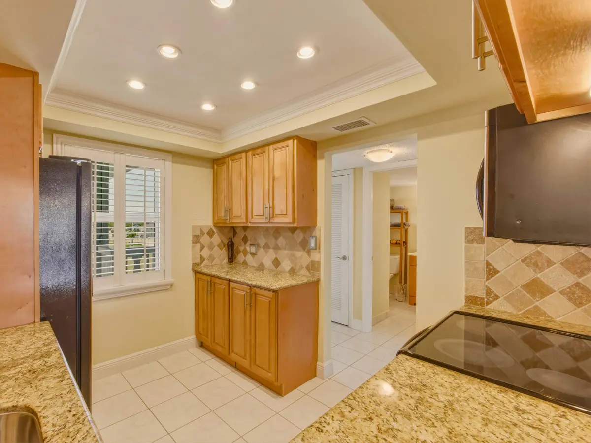 Kitchen at 9810 Marina Boulevard 1136, Boca Raton