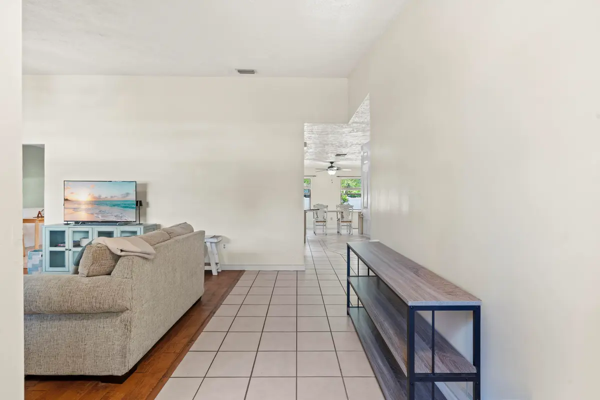 Foyer Entrance at 5900 Birch Drive, Fort Pierce
