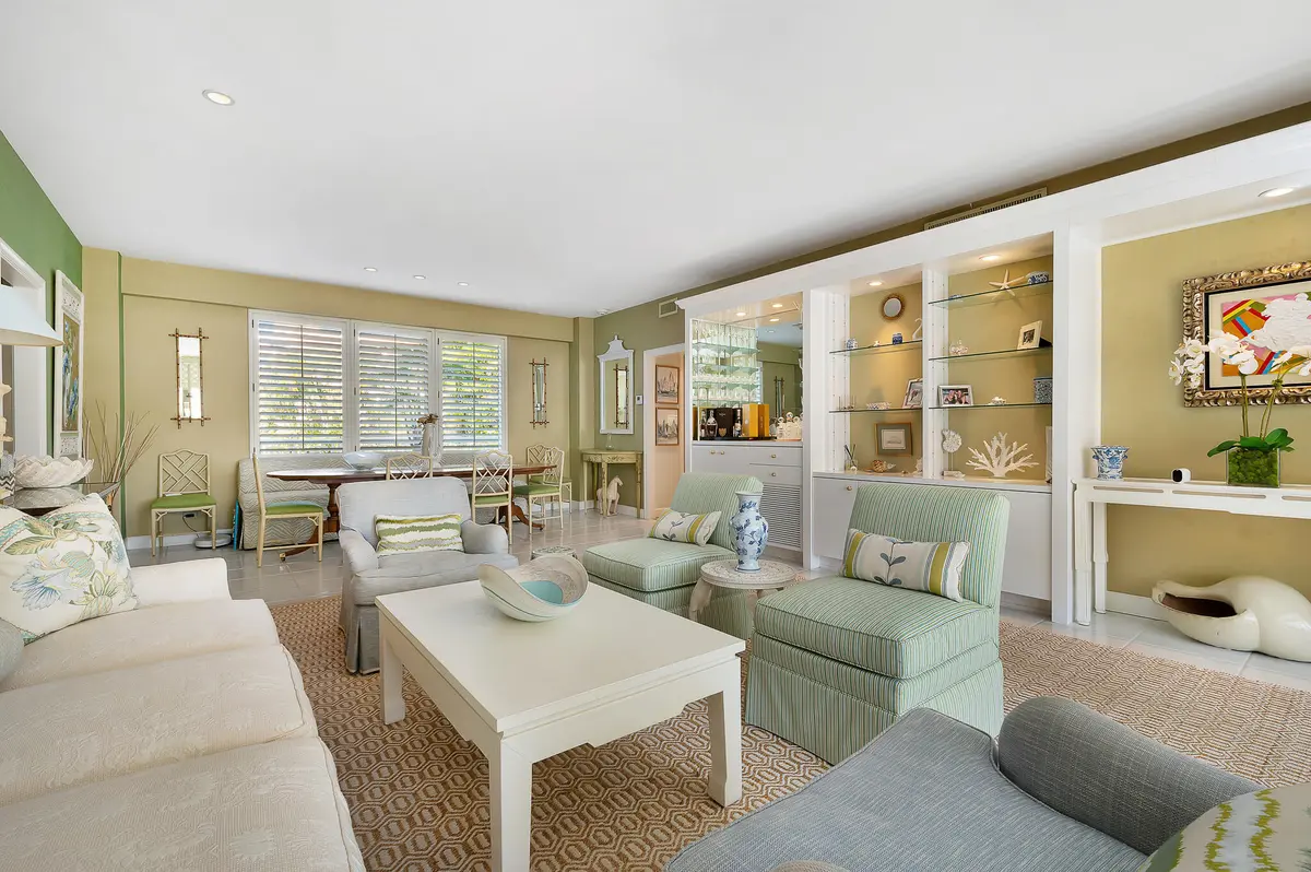 photo-15 at 389 S Lake Drive 2d, Palm Beach