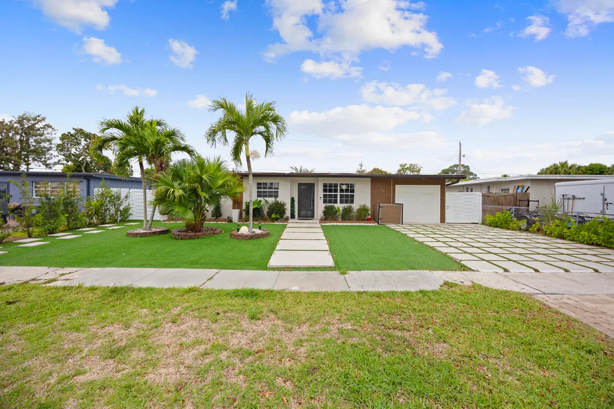 2_453a1391 at 1895 Violet Avenue, West Palm Beach
