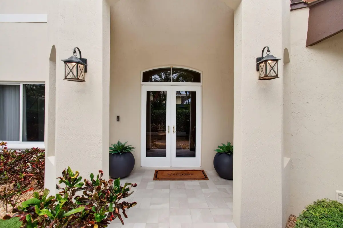 10-web-or-mls-DSC_9100 at 1942 NE 6th Street C, Deerfield Beach