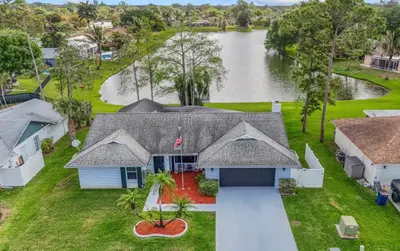 125 Parkwood Drive, Royal Palm Beach – sold