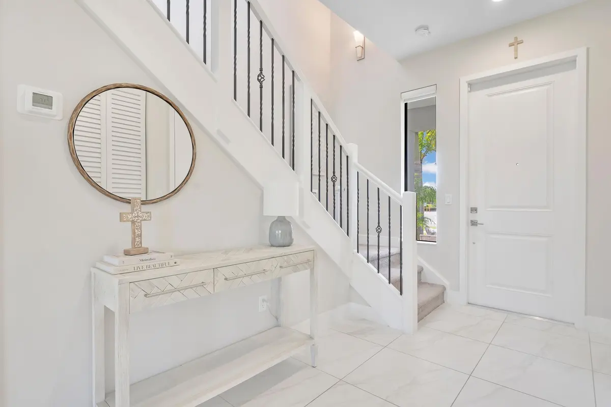 Foyer at 16187 Sandy Shore Drive, Westlake
