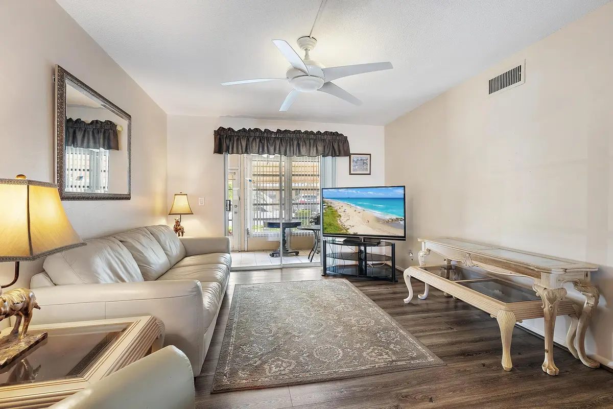 2164 NE 1st Way 14 102 at 2164 NE 1st Way 102, Boynton Beach