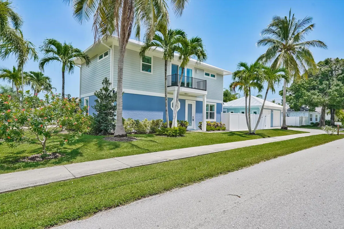 01-425 Hugh Street-1 at 425 Hugh Street, Jupiter