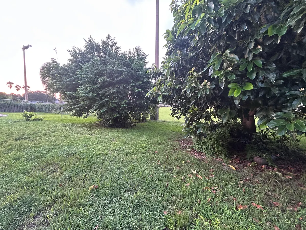 IMG_2593 at 11641 SW 50th Street, Cooper City