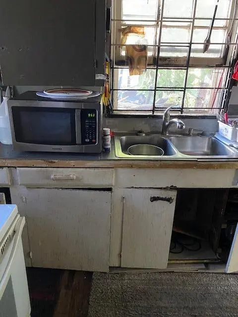 Kitchen at 102 NW 28th Way, Fort Lauderdale