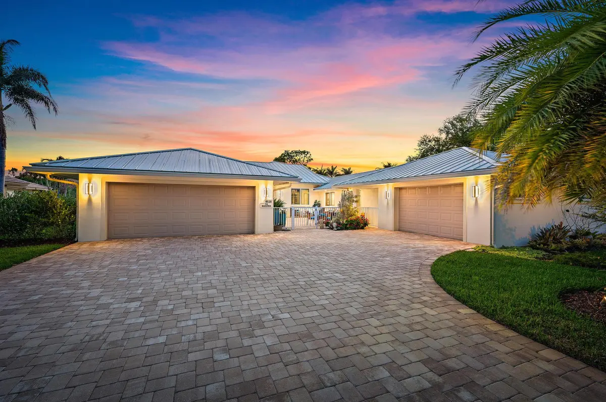 4528 SW Fenwick Ln-2 at 4528 SW Fenwick Lane, Palm City