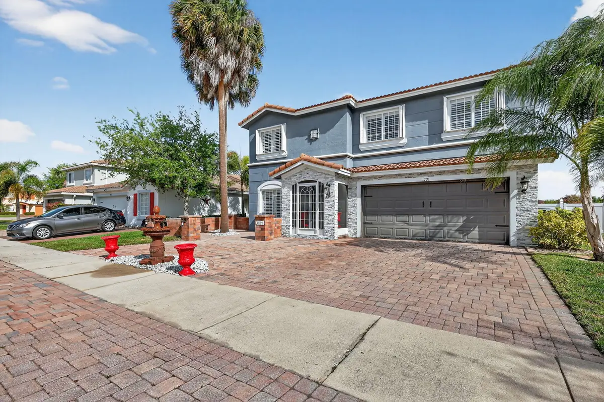 3-web-or-mls-5P1A2059 at 1991 SW Jamesport Drive, Port St. Lucie