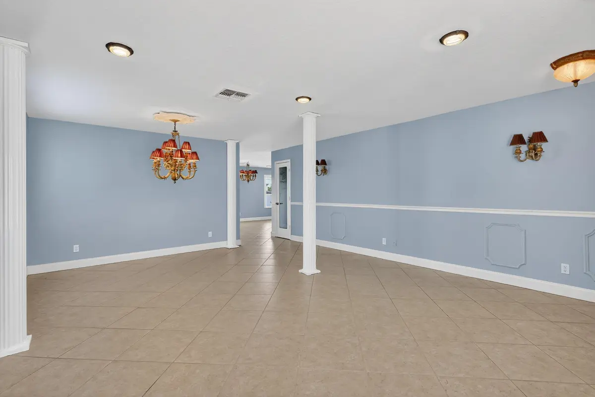 7-web-or-mls-5P1A2085 at 1991 SW Jamesport Drive, Port St. Lucie