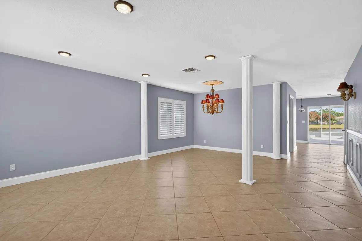 8-web-or-mls-5P1A2090 at 1991 SW Jamesport Drive, Port St. Lucie