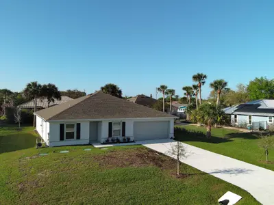 450 Kendall Avenue, Sebastian – Single Family Residence for sale