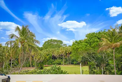 2121 N Ocean Boulevard 302e, Boca Raton – Condominium for sale