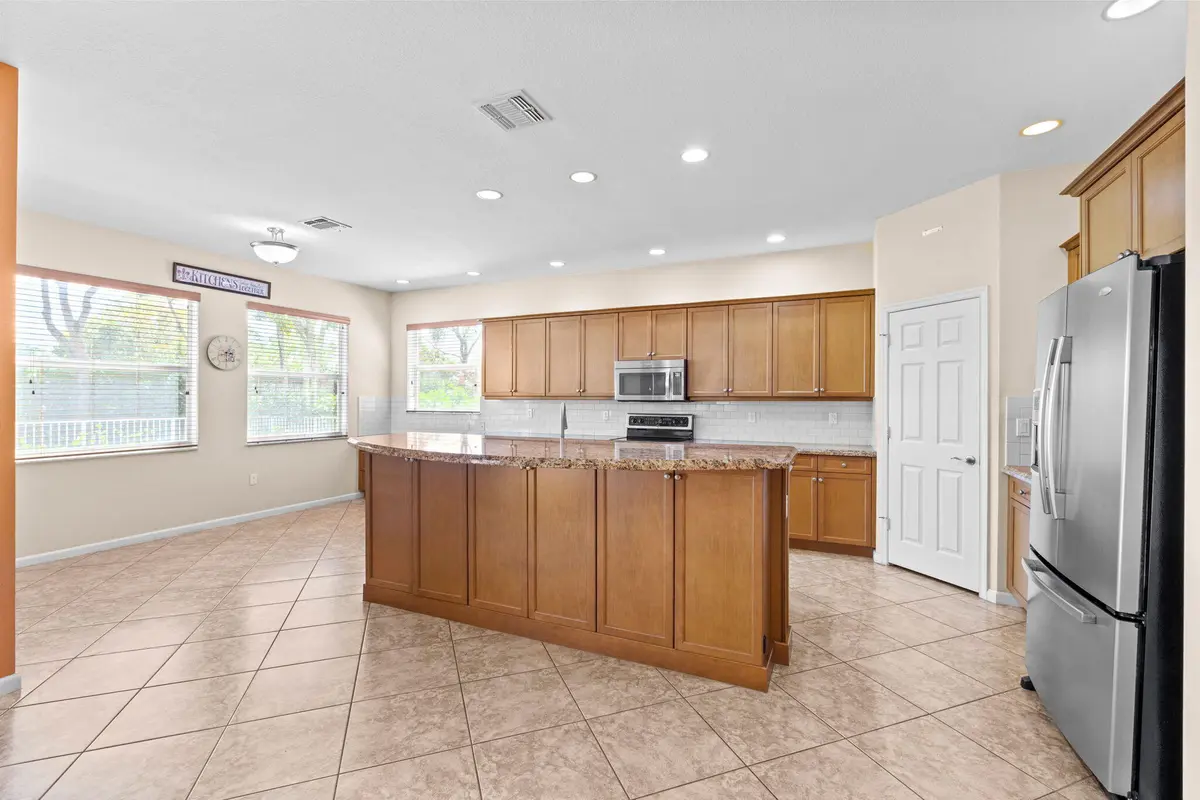 Kitchen at 9723 Phipps Lane, Wellington