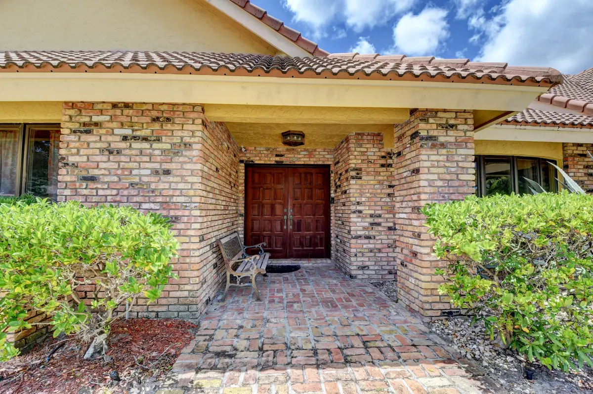 16_dsc_7117_18_19_20_21 at 3110 Equestrian Drive, Boca Raton
