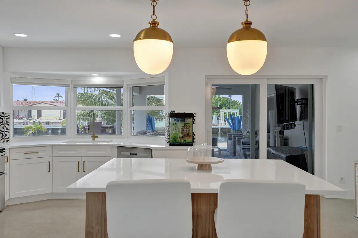 DSC04013 at 5711 Bayview Drive, Fort Lauderdale