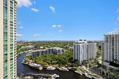 347 N New River Dr Drive 2302, Fort Lauderdale – sold