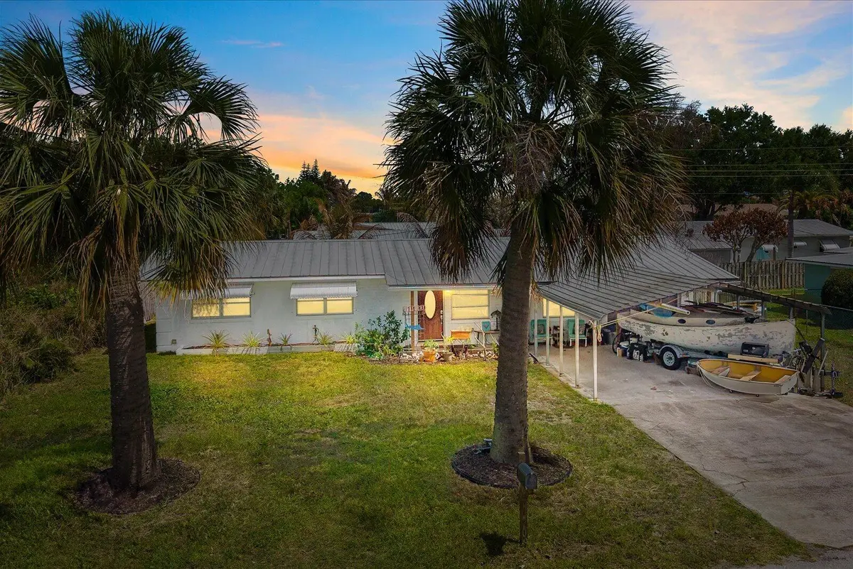 01-spruce in-29 at 3141 NE Spruce Ridge Avenue, Jensen Beach