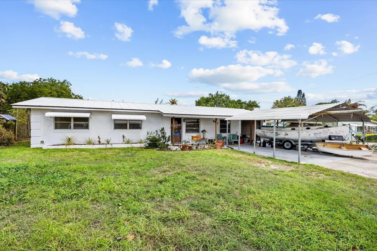 04-spruce in-28 at 3141 NE Spruce Ridge Avenue, Jensen Beach