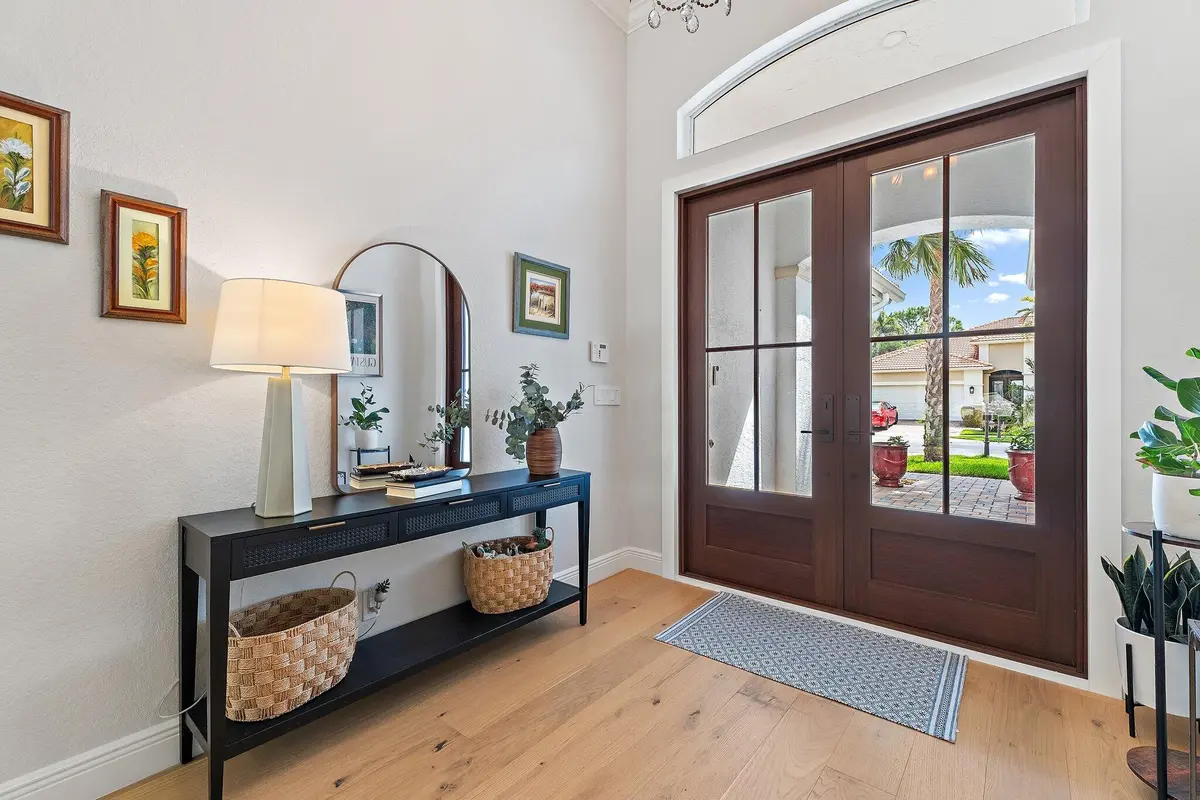 Entry at 103 La Vida Court, Palm Beach Gardens