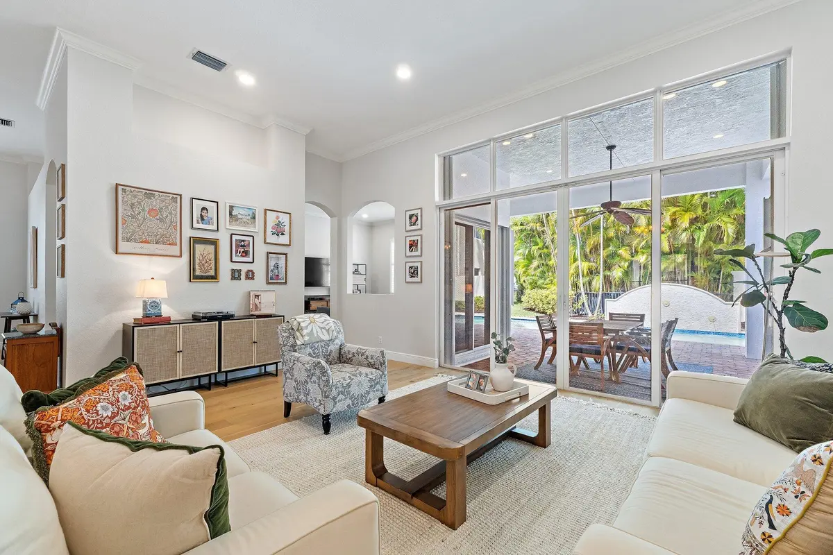 Living Room at 103 La Vida Court, Palm Beach Gardens
