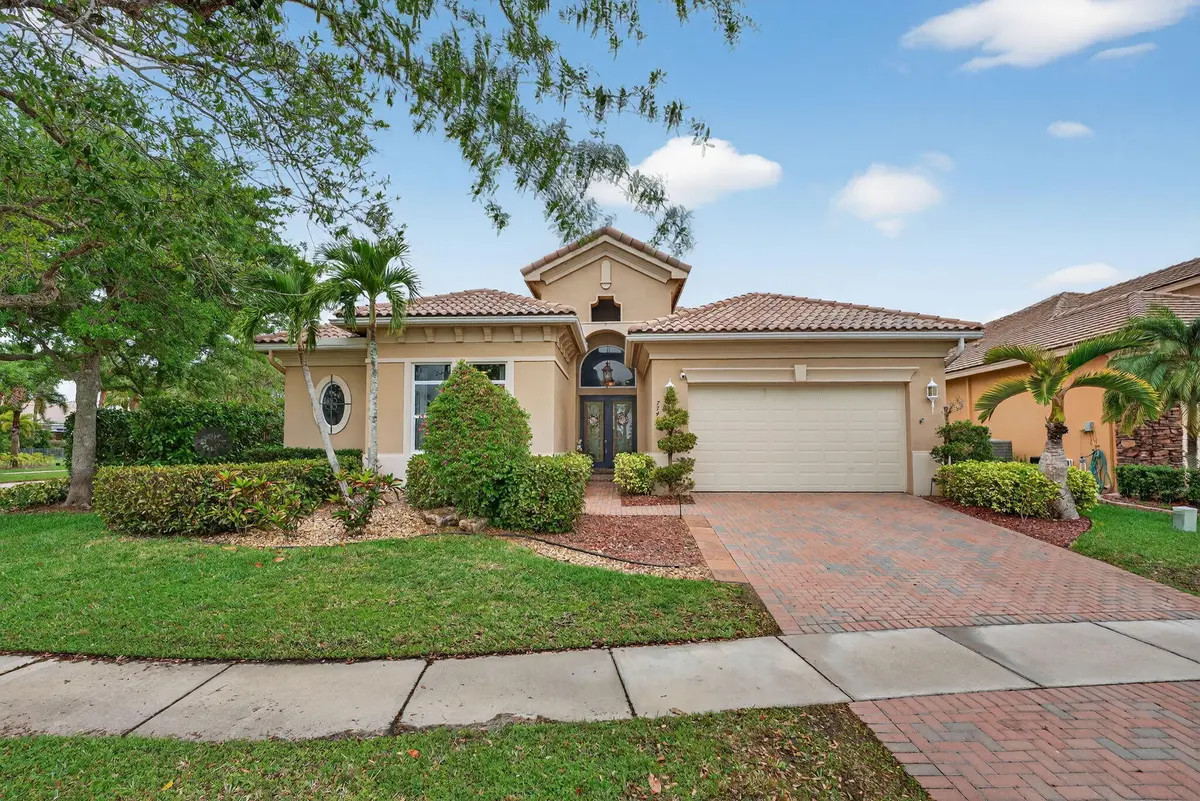 1-web-or-mls-DSC04336 at 7741 NW 120th Drive, Parkland