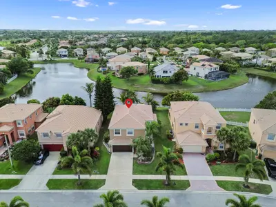 2731 Misty Oaks Circle, Royal Palm Beach – sold