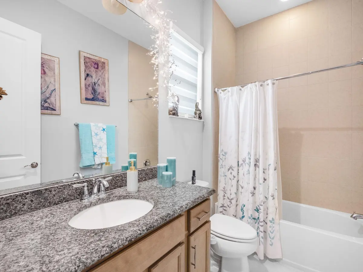 7-web-or-mls-005 at 5857 Whippoorwill Circle, Westlake