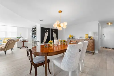 1801 S Flagler Drive 402, West Palm Beach – sold