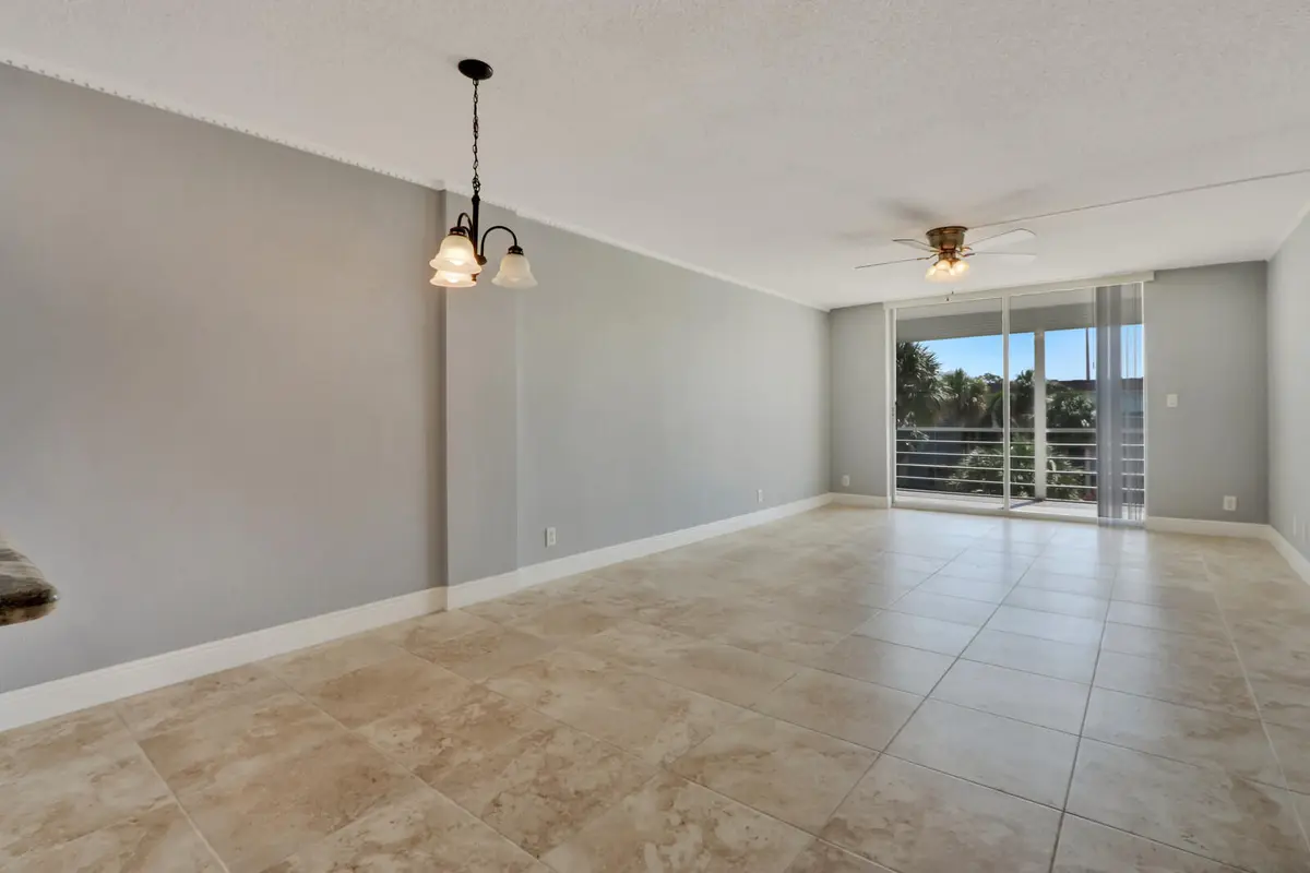 02_Image_2_mls at 4500 N Federal Highway 316b, Lighthouse Point