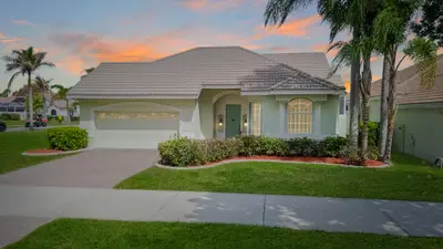 668 SW Lake Charles Circle, Port St. Lucie – sold