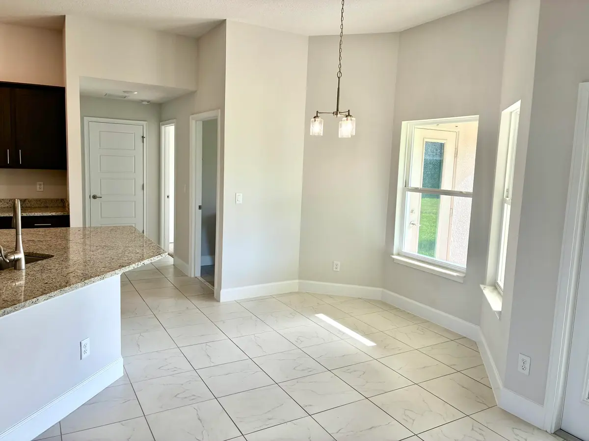Breakfast Nook at 8529 Waterstone Boulevard, Fort Pierce