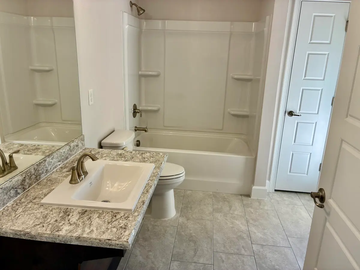 Cabana Bath at 8529 Waterstone Boulevard, Fort Pierce