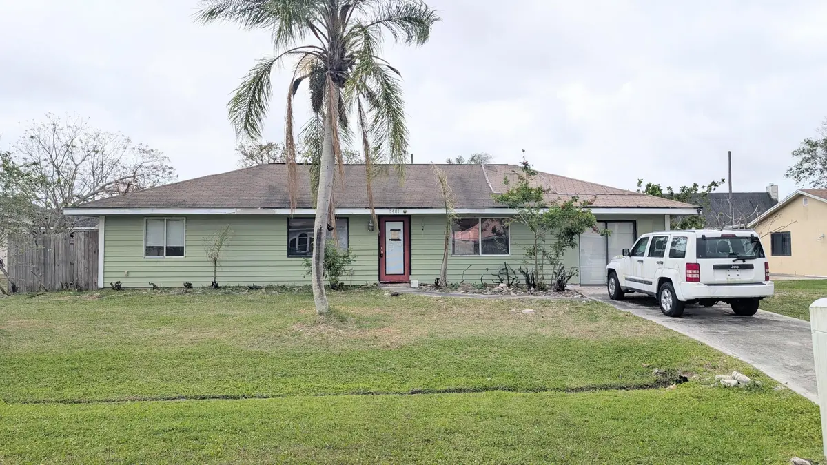 PXL_20260402_180305837.MP at 2481 SE Addison Street, Port St. Lucie