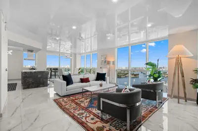 101 S Fort Lauderdale Beach Boulevard 2106, Fort Lauderdale – sold