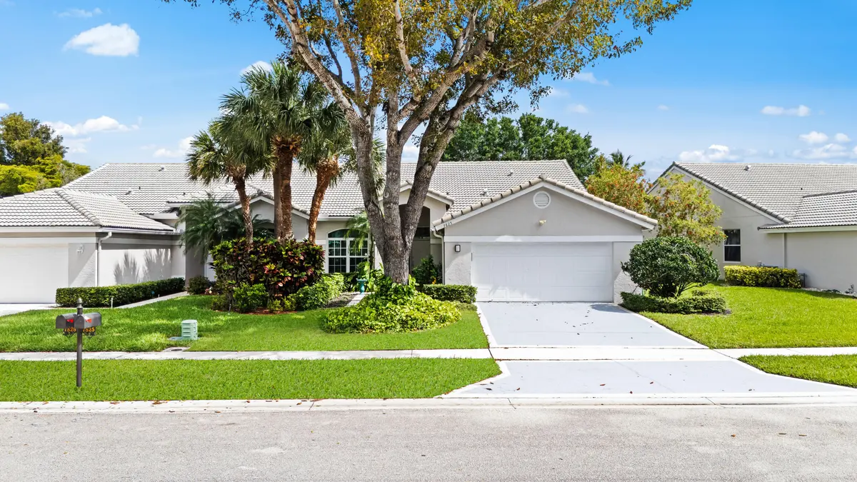 7825 Aberdeen Lakes Dr Boynton Beach, FL at 7825 Aberdeen Lakes Drive, Boynton Beach
