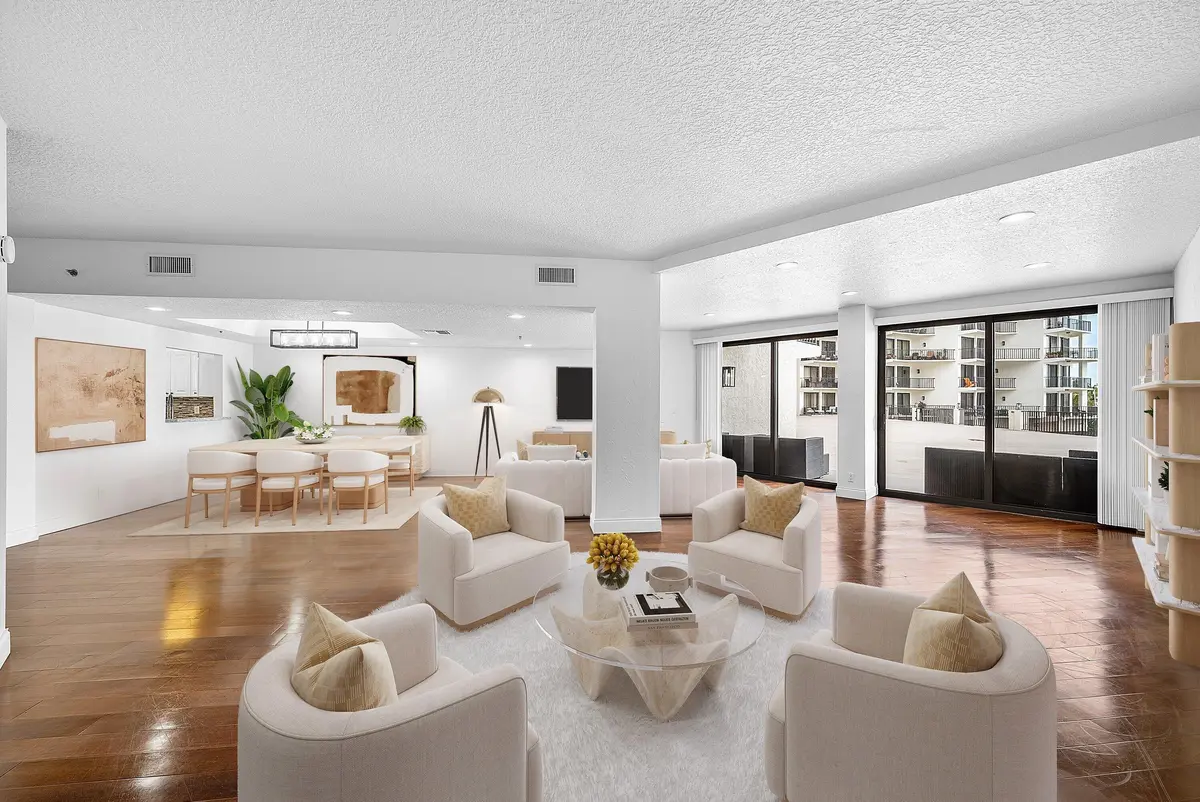 1035-SE-6th-Ave-213-living at 1035 S Federal Highway 213, Delray Beach