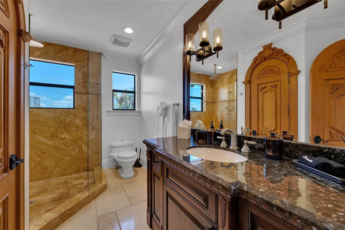 Primary His Suite at 1011 Rhodes Villa Avenue, Delray Beach