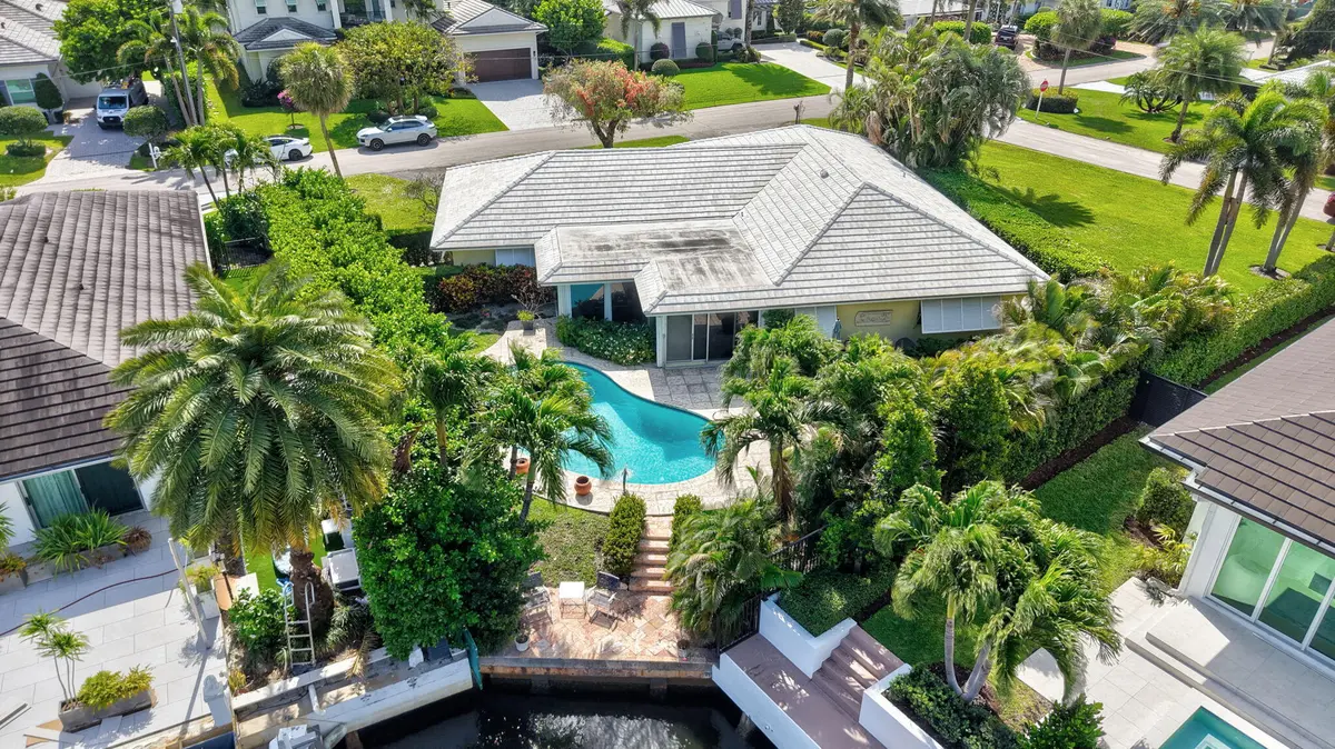 70-web-or-mls-DJI_20260403105324_0429_D_ at 30 Spanish River Drive, Ocean Ridge
