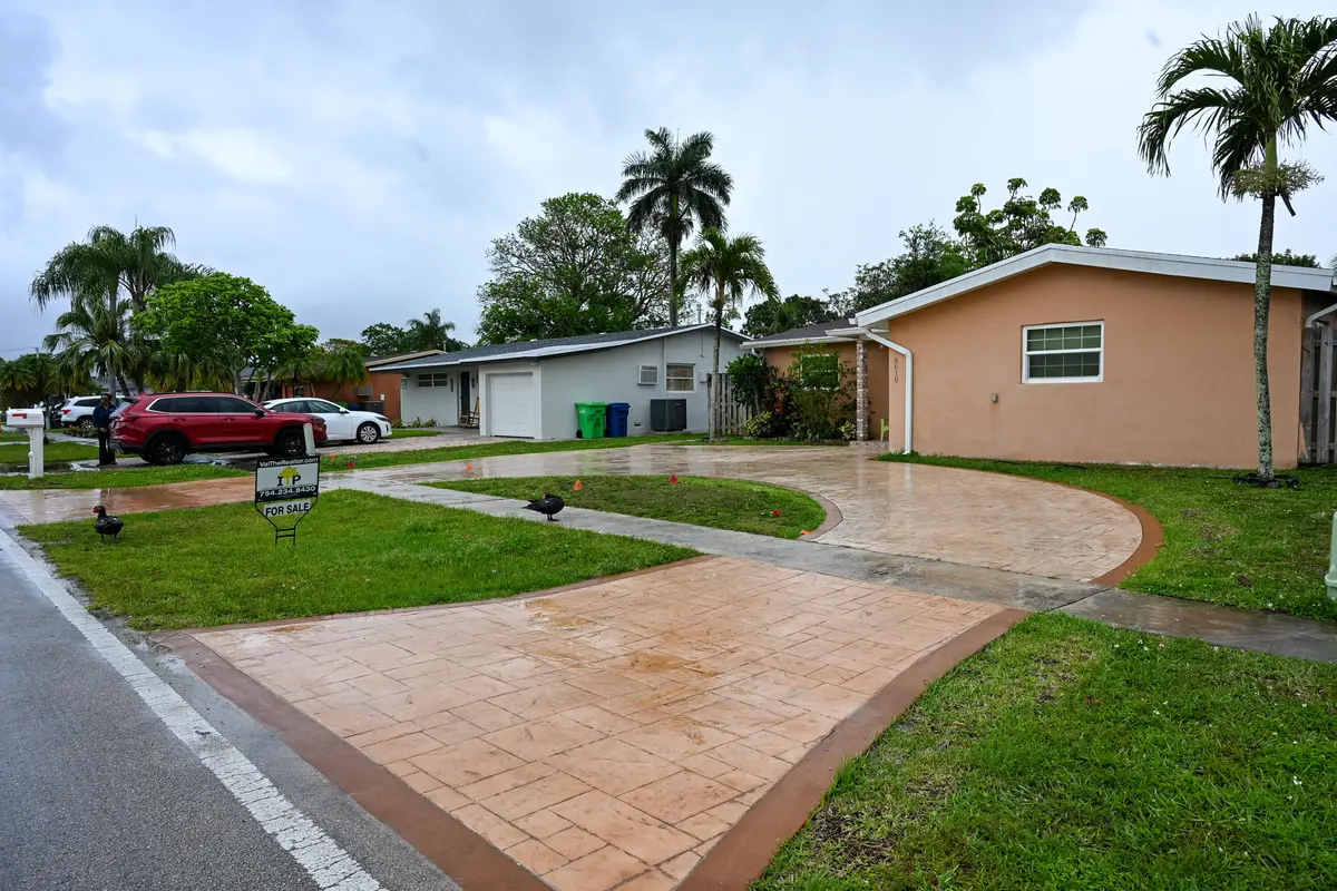 Front_Side at 8610 NW 27th Place, Sunrise